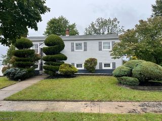 10 Montrose Rd, Franklin Twp., NJ 08873