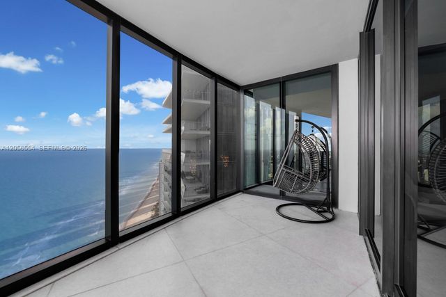 18555 Collins Ave 5201, Sunny Isles Beach, FL 33160
