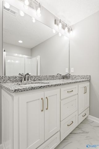 101 Harper Lane, Hokes Bluff, AL 35903