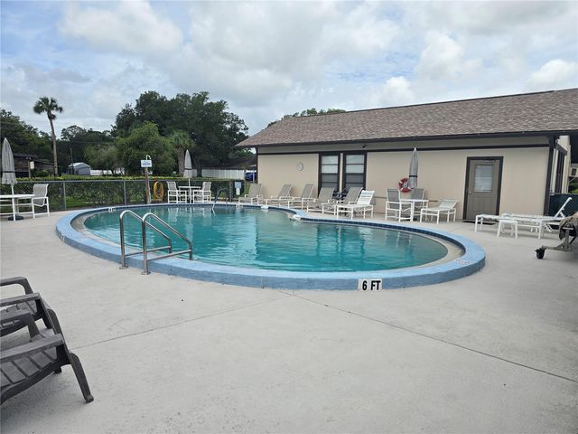 4632 BLOSSOM BOULEVARD 4632, Zephyrhills, FL 33542
