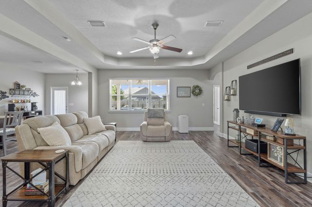 542 Brighton Cove, Freeport, FL 32439
