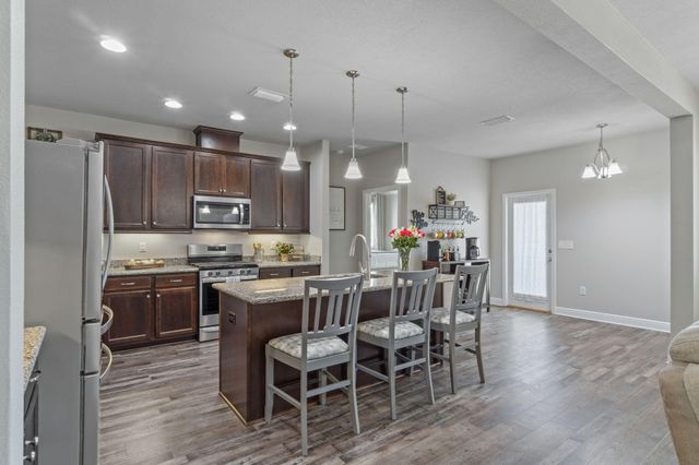 542 Brighton Cove, Freeport, FL 32439