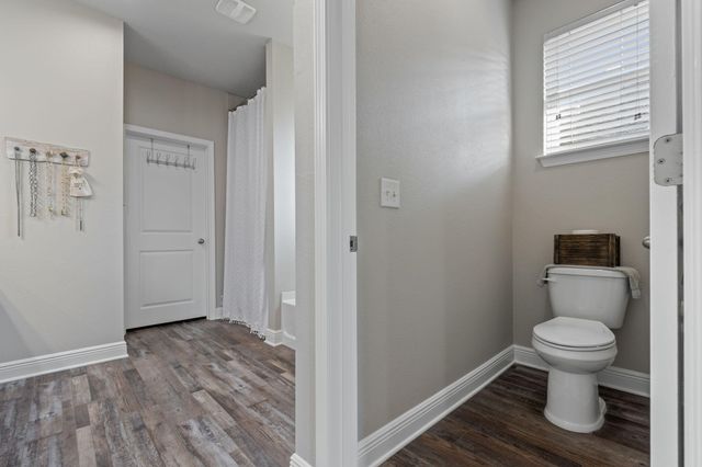 542 Brighton Cove, Freeport, FL 32439