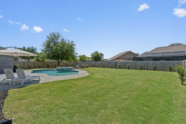 542 Brighton Cove, Freeport, FL 32439
