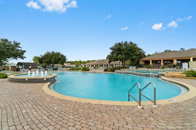 542 Brighton Cove, Freeport, FL 32439