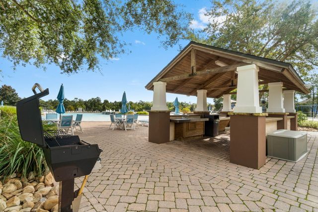 542 Brighton Cove, Freeport, FL 32439