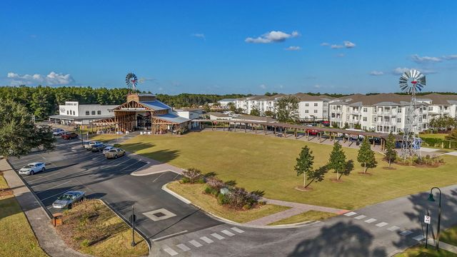 542 Brighton Cove, Freeport, FL 32439