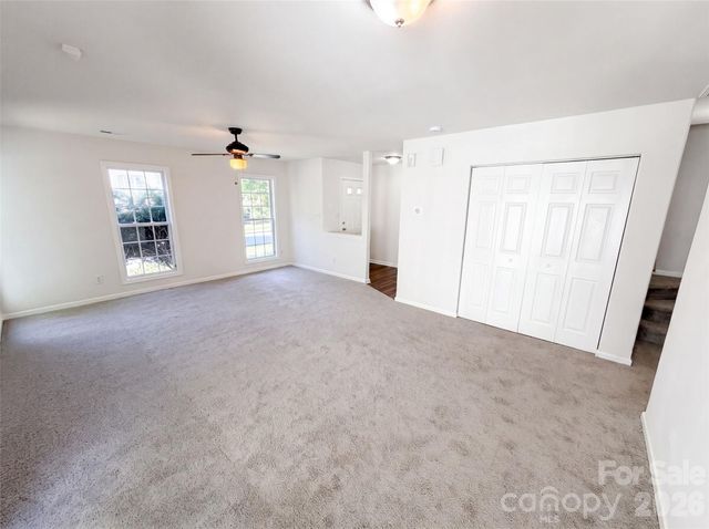 9514 Littleleaf Drive, Charlotte, NC 28215