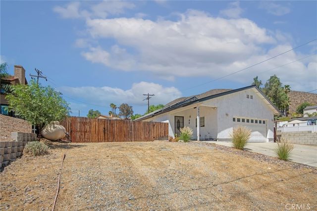 29623 Ash Dale, Canyon Lake, CA 92587