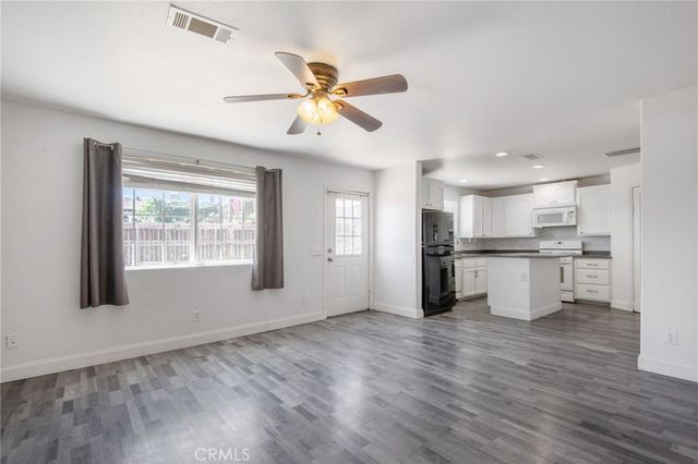 29623 Ash Dale, Canyon Lake, CA 92587