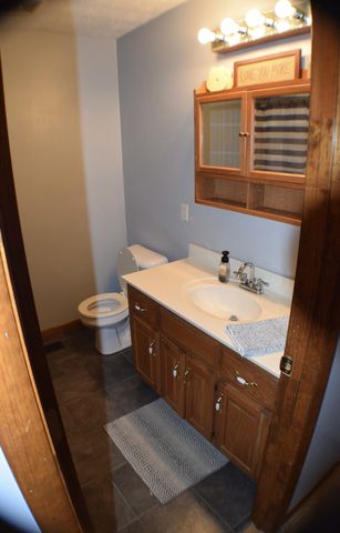 220 Joyce Cir, Lafayette, TN 37083