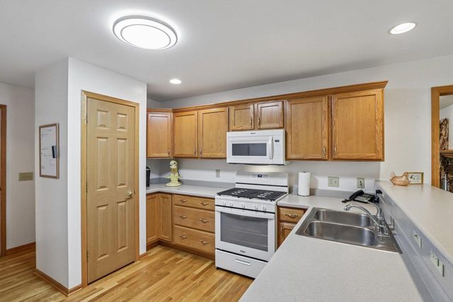 1110 Gruennert Court, Jefferson, WI 53549