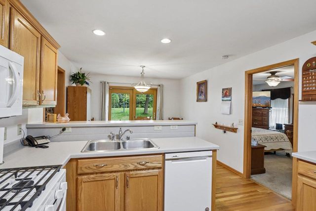 1110 Gruennert Court, Jefferson, WI 53549