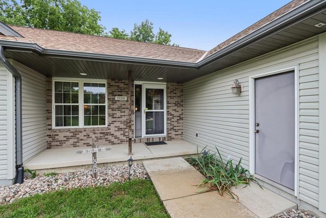 1110 Gruennert Court, Jefferson, WI 53549