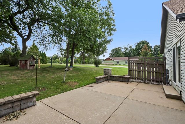 1110 Gruennert Court, Jefferson, WI 53549