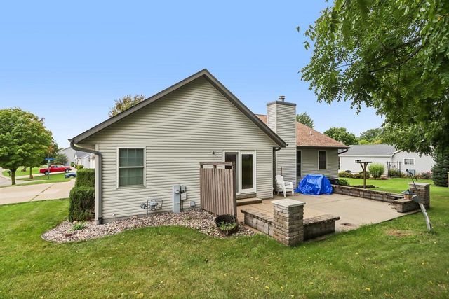1110 Gruennert Court, Jefferson, WI 53549