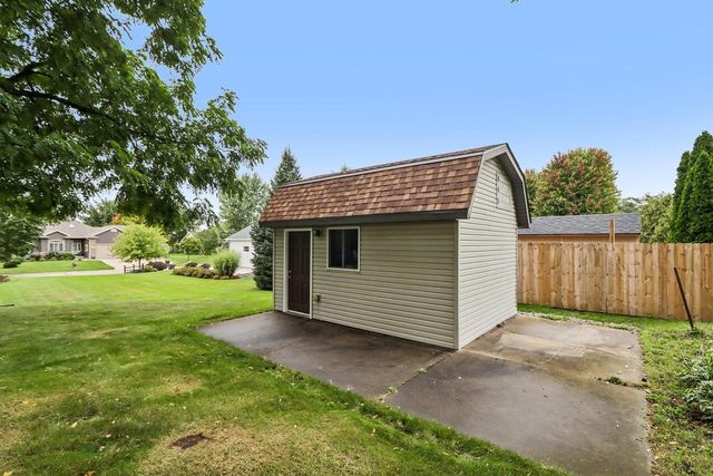 1110 Gruennert Court, Jefferson, WI 53549