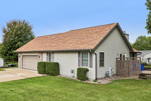 1110 Gruennert Court, Jefferson, WI 53549