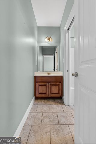 113 Lighthorse Boulevard, Mcdonough, GA 30252