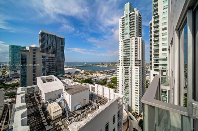 227 NE 2nd St 3106, Miami, FL 33132