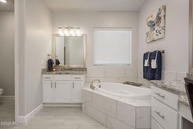 393 Marisa Court, Las Cruces, NM 88007