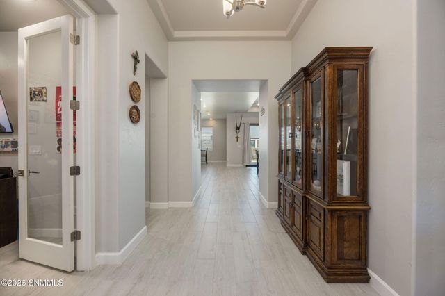 393 Marisa Court, Las Cruces, NM 88007