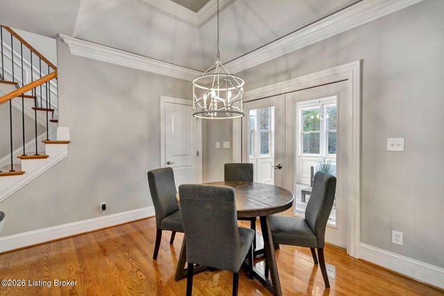 7627 Ashleywood Dr, Louisville, KY 40241