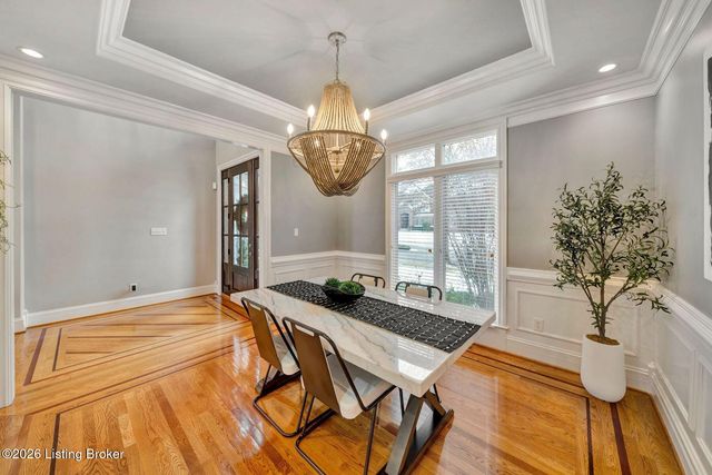 7627 Ashleywood Dr, Louisville, KY 40241