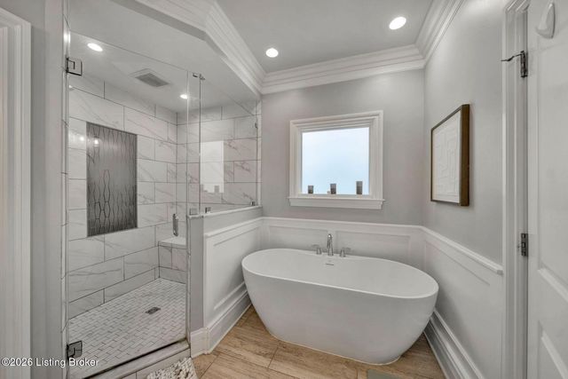 7627 Ashleywood Dr, Louisville, KY 40241