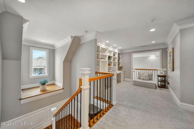 7627 Ashleywood Dr, Louisville, KY 40241