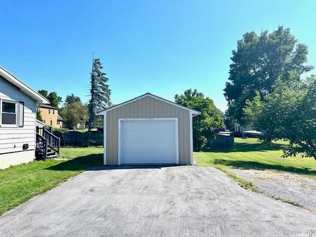 60 New Haven Road, Vergennes, VT 05491