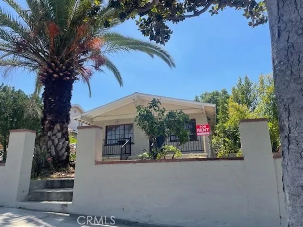 634 E Walnut, Burbank, CA 91501