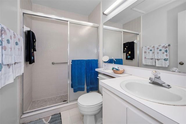 1333 SHADY PINE WAY F, Tarpon Springs, FL 34688