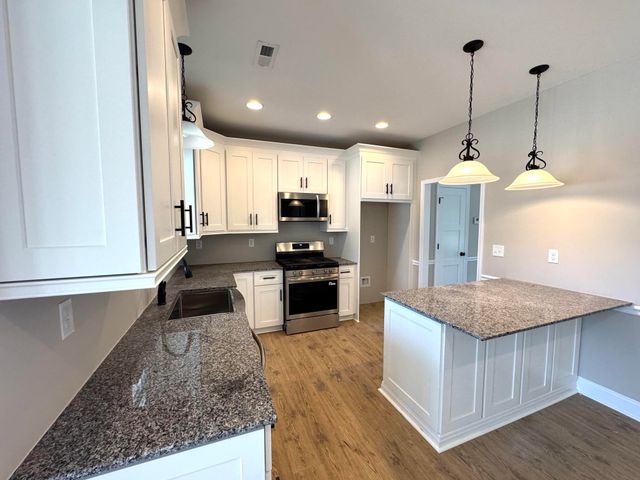 2419 Edgefield Highway, Aiken, SC 29801
