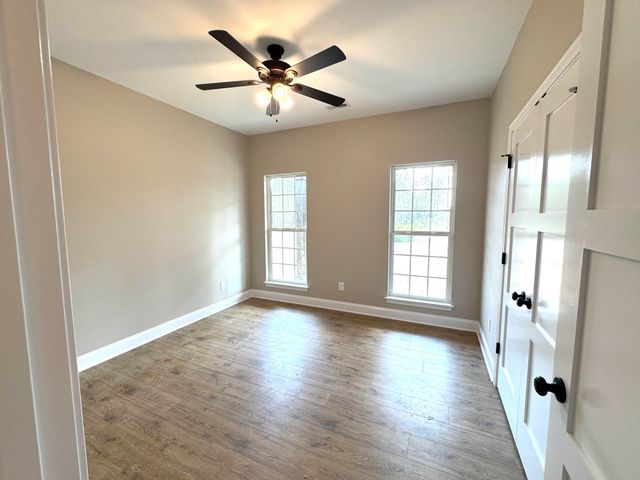 2419 Edgefield Highway, Aiken, SC 29801
