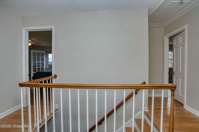 1366 Rosehill Boulevard, Niskayuna, NY 12309