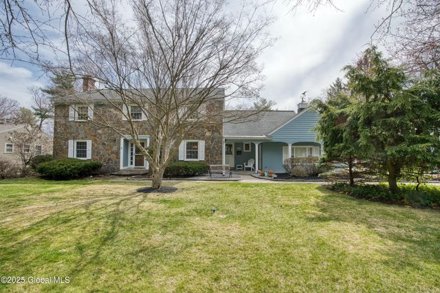 1366 Rosehill Boulevard, Niskayuna, NY 12309