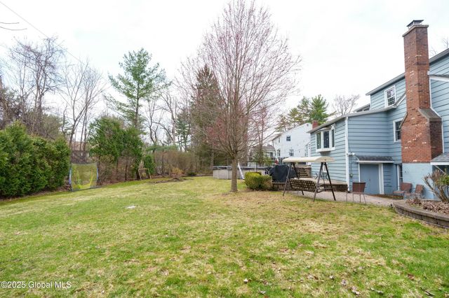 1366 Rosehill Boulevard, Niskayuna, NY 12309