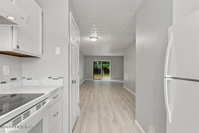 1839 Bellevue Loop, Anchorage, AK 99515