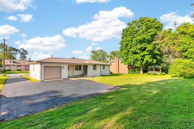644 Topeka Dr, Hermitage, TN 37076