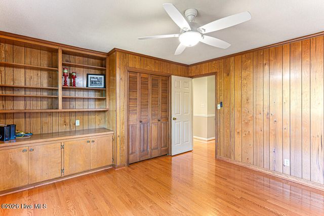 16 Bogie Drive, Whispering Pines, NC 28327