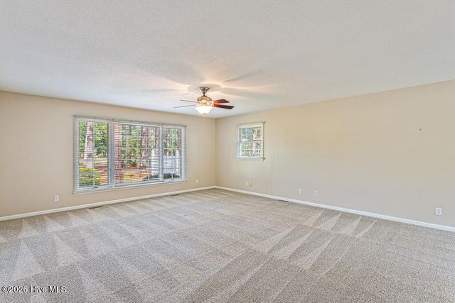 16 Bogie Drive, Whispering Pines, NC 28327