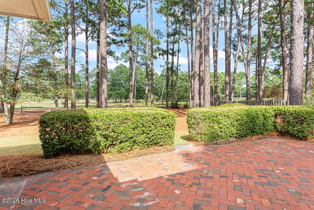 16 Bogie Drive, Whispering Pines, NC 28327