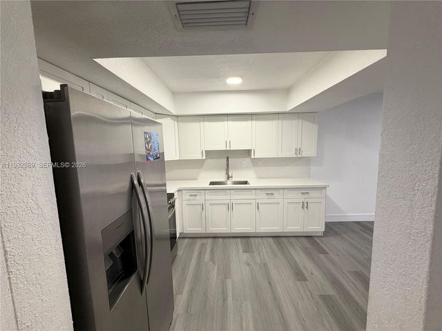 7155 W 2nd Way, Hialeah, FL 33014