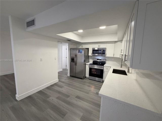 7155 W 2nd Way, Hialeah, FL 33014