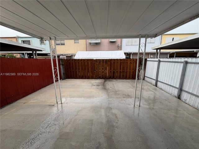 7155 W 2nd Way, Hialeah, FL 33014