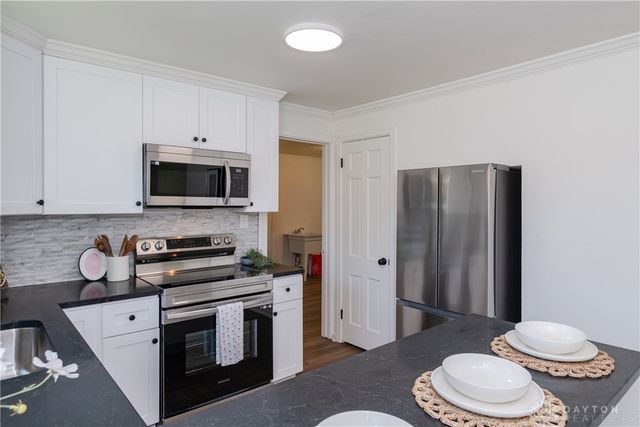 208 E Sunrise Avenue, Dayton, OH 45426