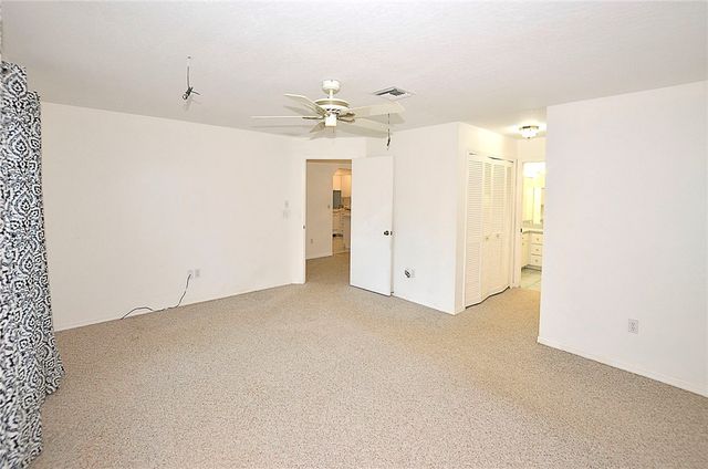 417 Pine Street, Sebastian, FL 32958