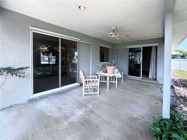417 Pine Street, Sebastian, FL 32958