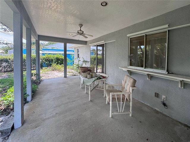 417 Pine Street, Sebastian, FL 32958